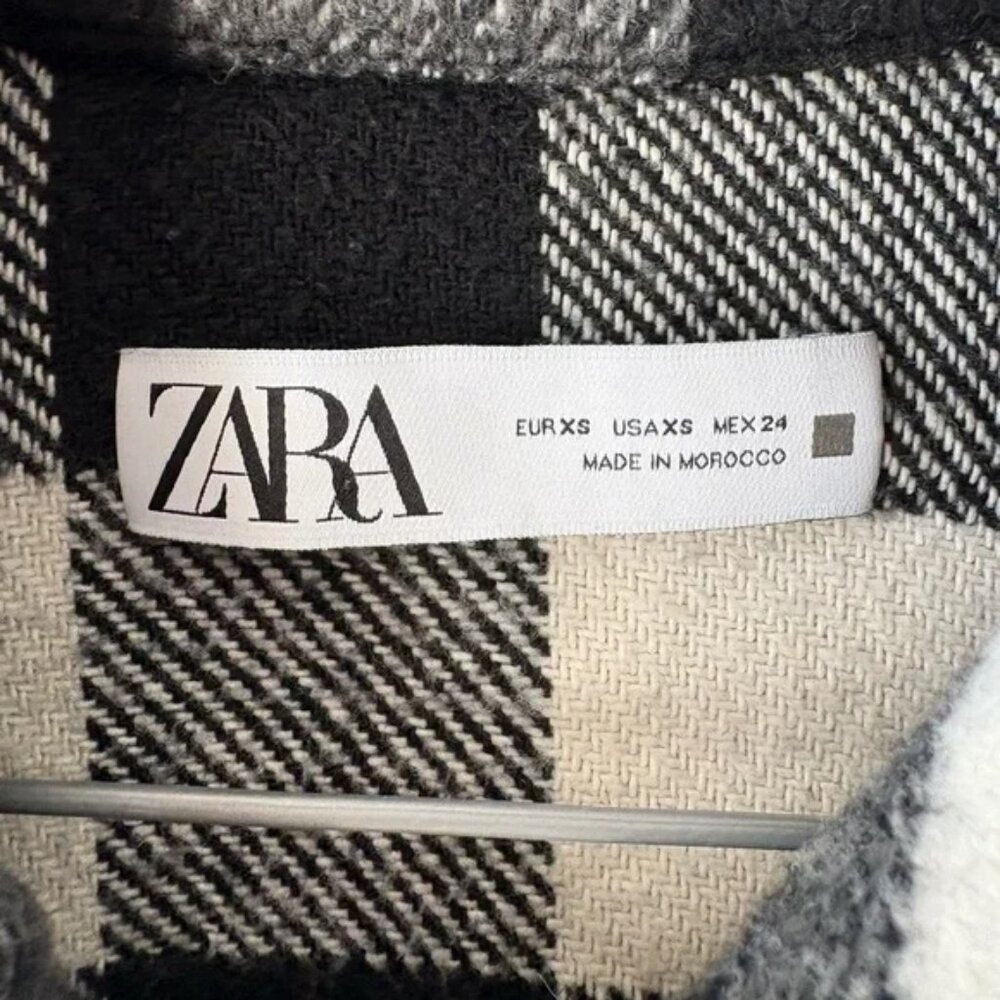 Zara size xs Plaid Black and White Women's Cropped Jacket - Picture 6 of 8